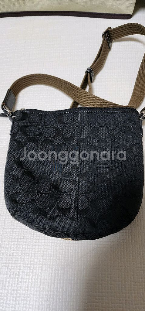 코치 크로스백 뱀피--2