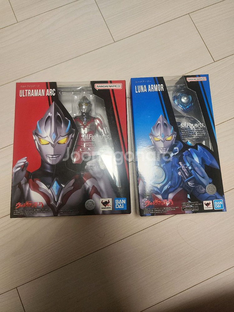 shf 울트라맨 시리즈 제품들 팝니다--0