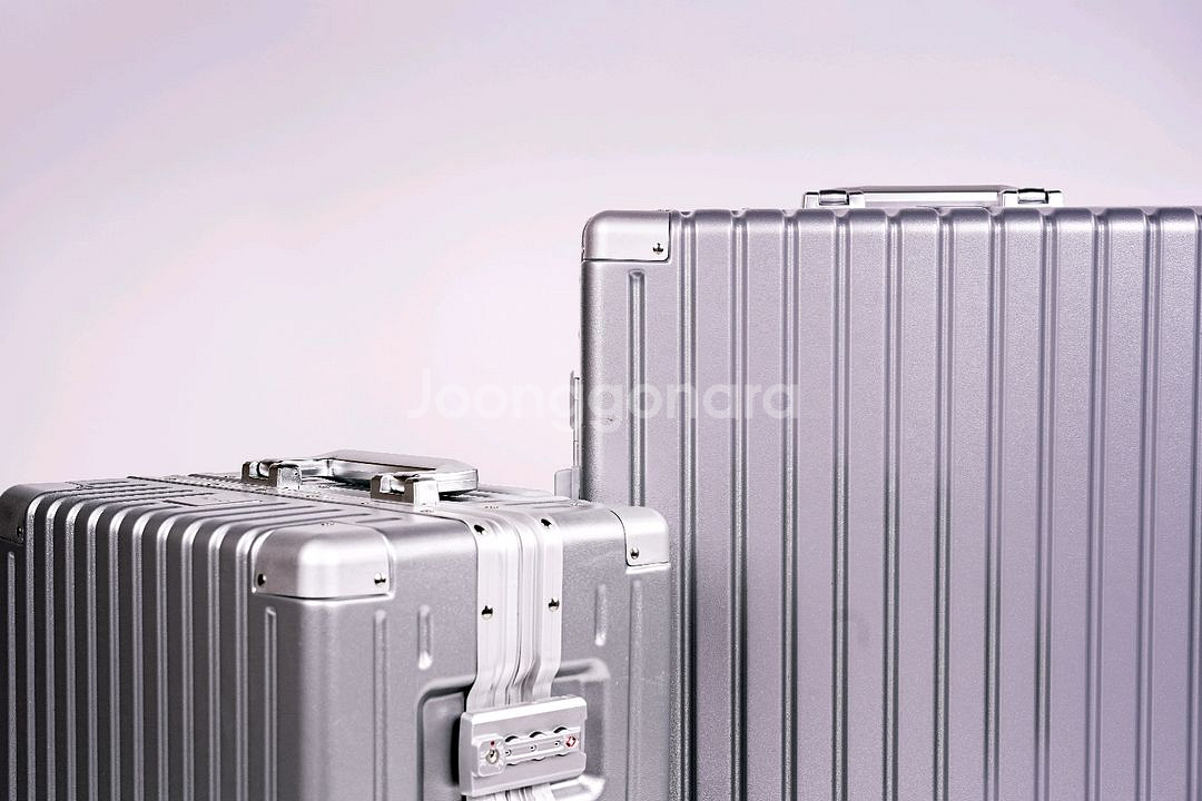 온다 onda 여행용 캐리어 24인치 새제품--1