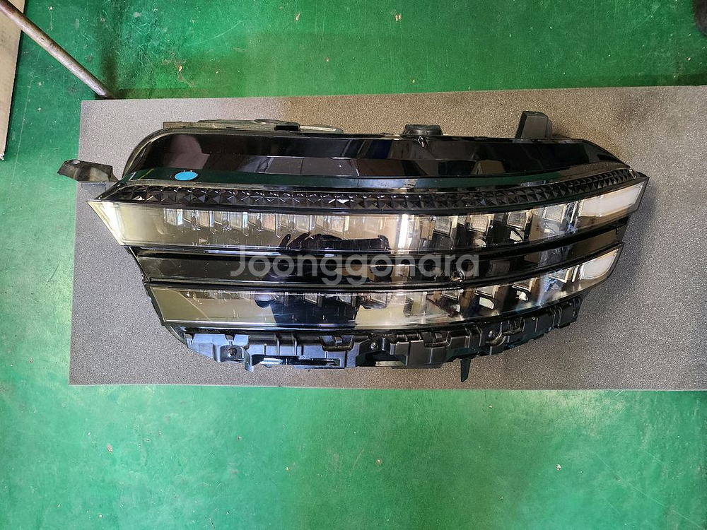 신형제네시스G90(22년이후) 운전석풀led헤드라이트--0