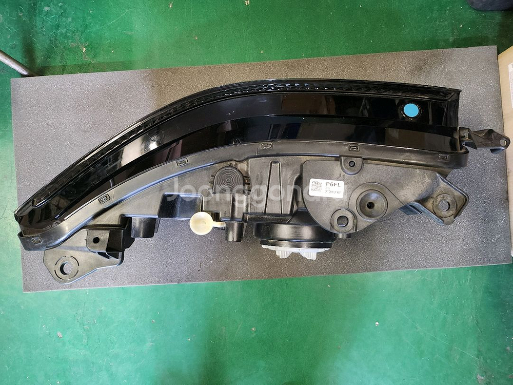 신형제네시스G90(22년이후) 운전석풀led헤드라이트--2