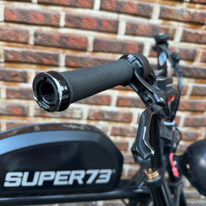 super73