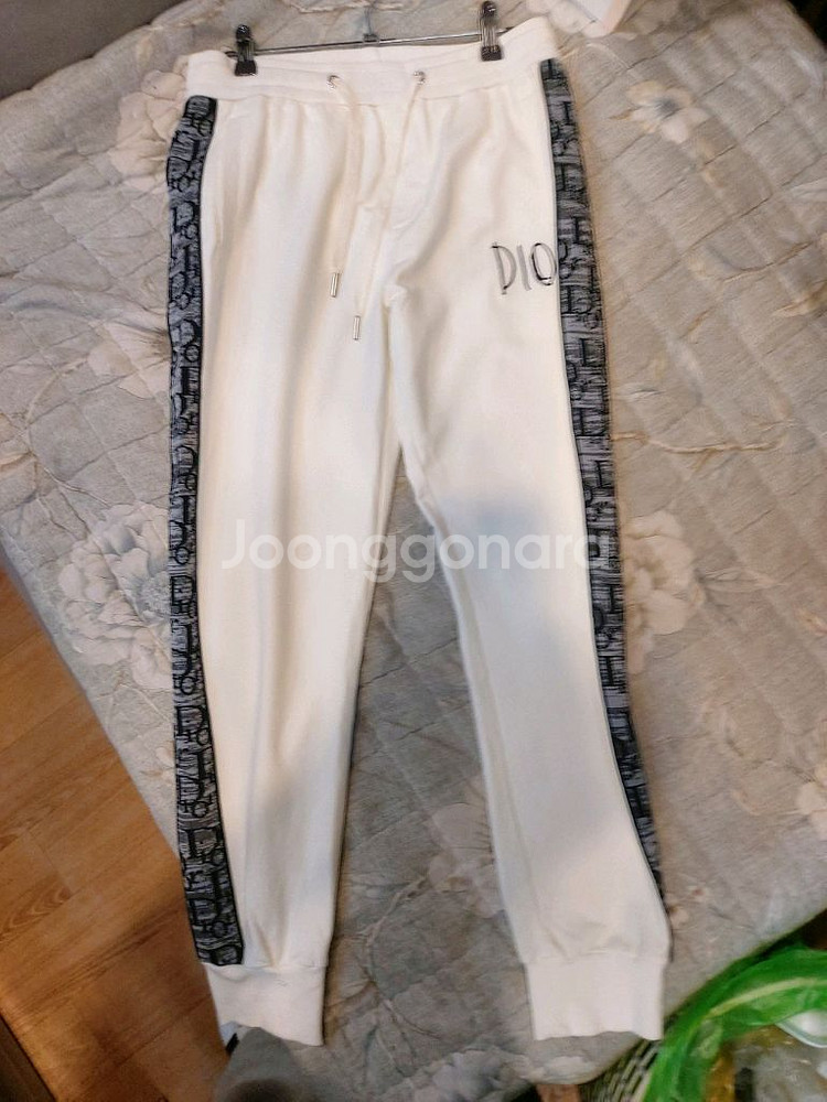 디올 트레이닝 조거팬츠--0