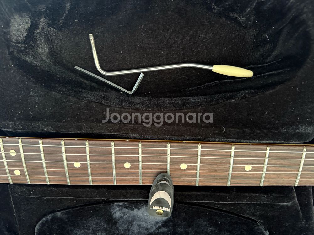 미팬 스탠다드 시에나 선버스트 일렉기타--9