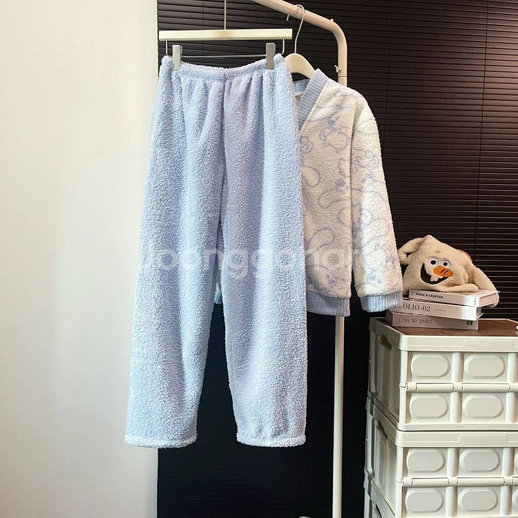 시나몬롤 수면잠옷--5