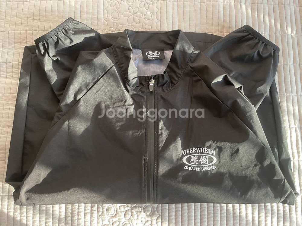 압도 001바람막이 m사이즈--0