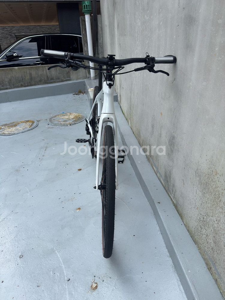 트렉 FX 스포츠 4 M 사이즈 팝니다.--1