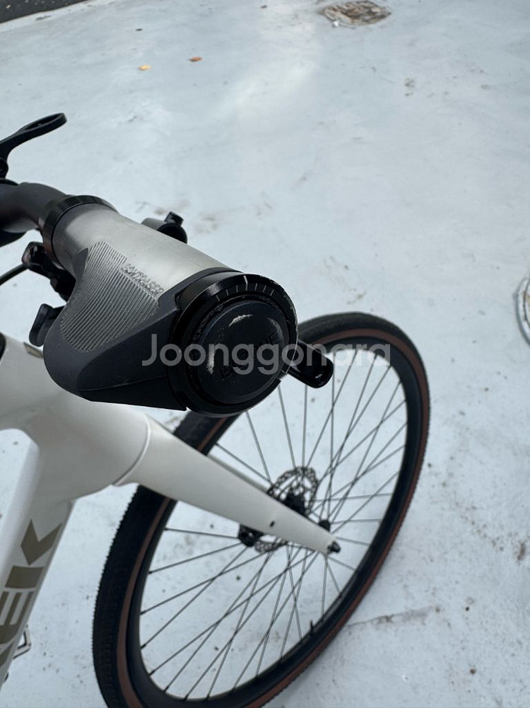 트렉 FX 스포츠 4 M 사이즈 팝니다.--3