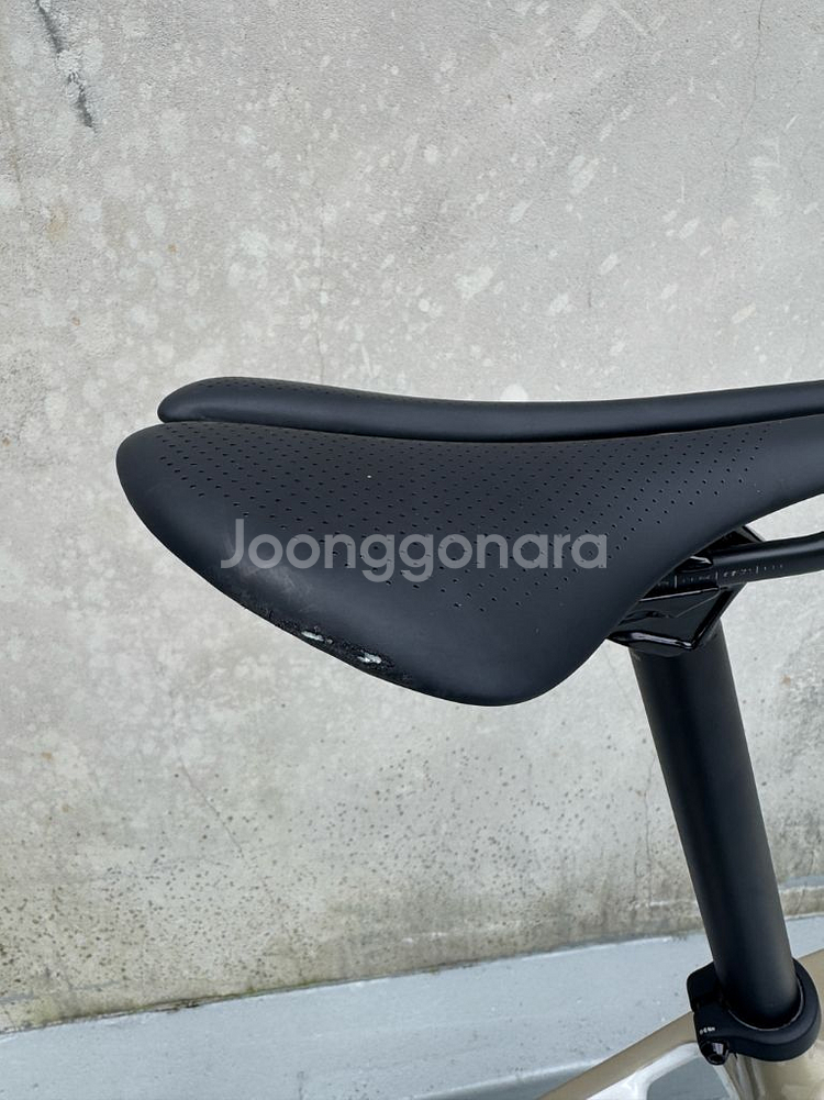 트렉 FX 스포츠 4 M 사이즈 팝니다.--5