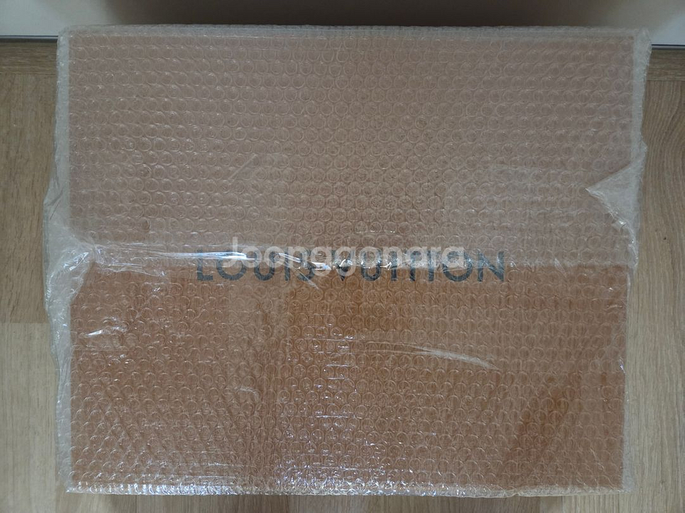 루이비통 슬림 브리프케이스 NV 타이가 블랙--2