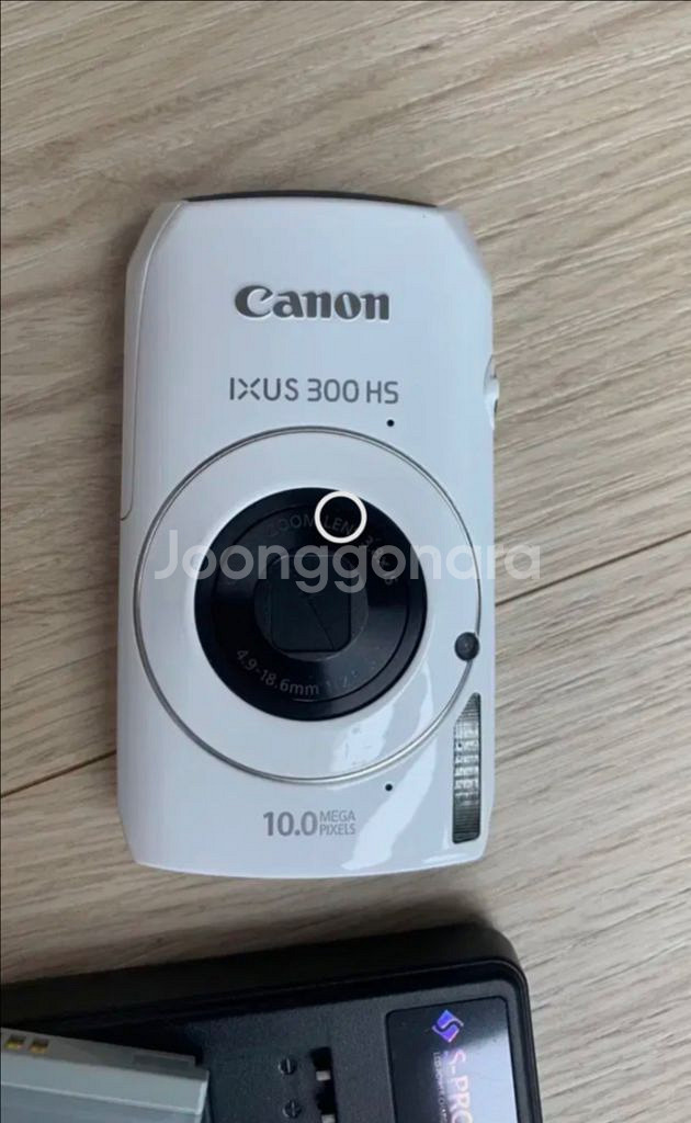 캐논 익서스300 HS 화이트 팝니다. 디카 카메라--1