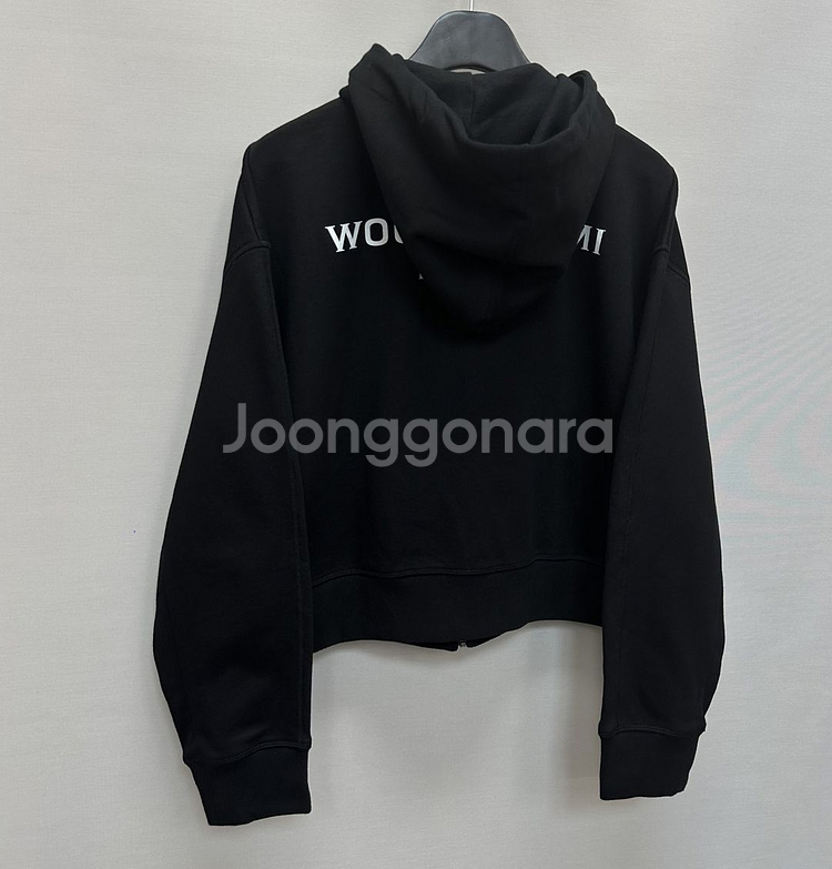 우영미 그라데이션 엠보싱 백로고 후드티 ( 36 )--2