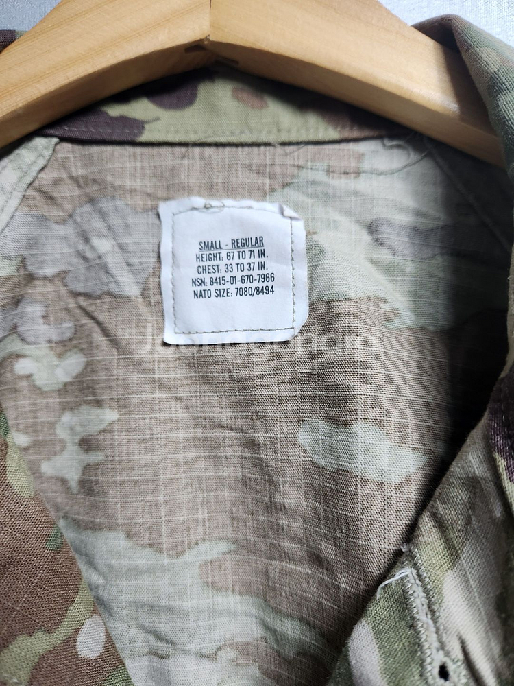 미군 오리지날 OCP 전투복 상의 하계용 스몰레귤러--1