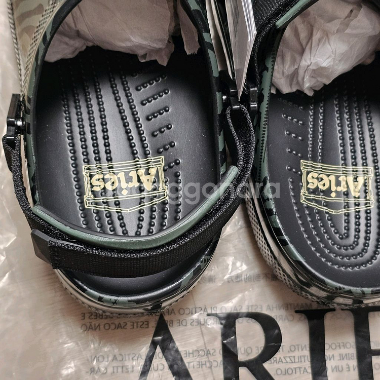 270 새제품) 크록스 X 에리즈 얼라이즈 ARIES--4