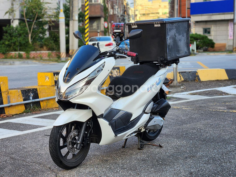 18년식/pcx125cc/4만/배달세팅/최상급매물팝니다--0