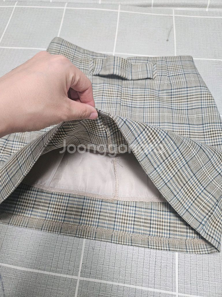 체크 미니 스커트 55사이즈--2