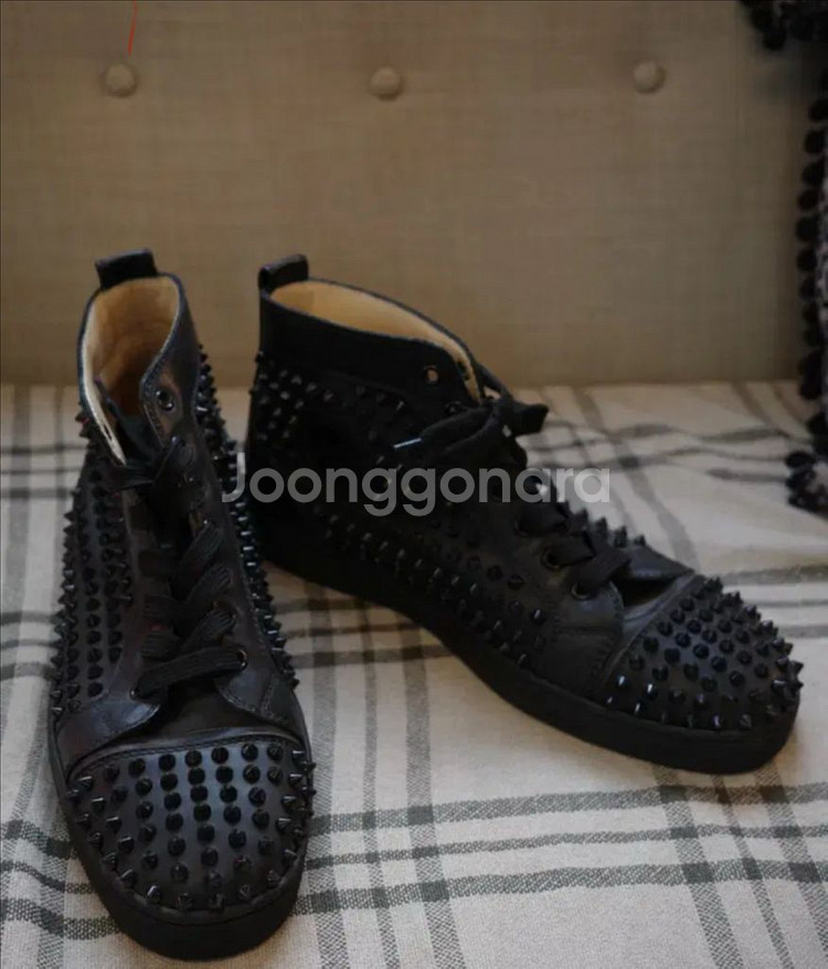 루부탱 하이탑 43사이즈--1