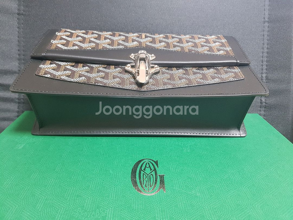 고야드 크로스백 듀셰스 마리 캐롤라인 백 블랙--6