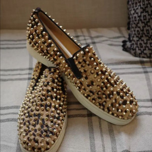 루부탱 슬립온 43사이즈