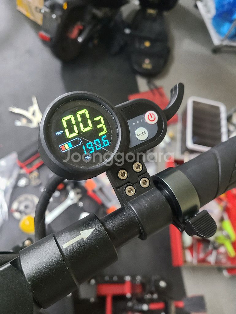 36v 18ah 대용량 190키로 탄 전동킥보드 팜--4