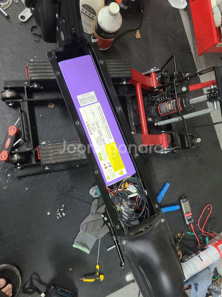 36v 18ah 대용량 190키로 탄 전동킥보드 팜--7