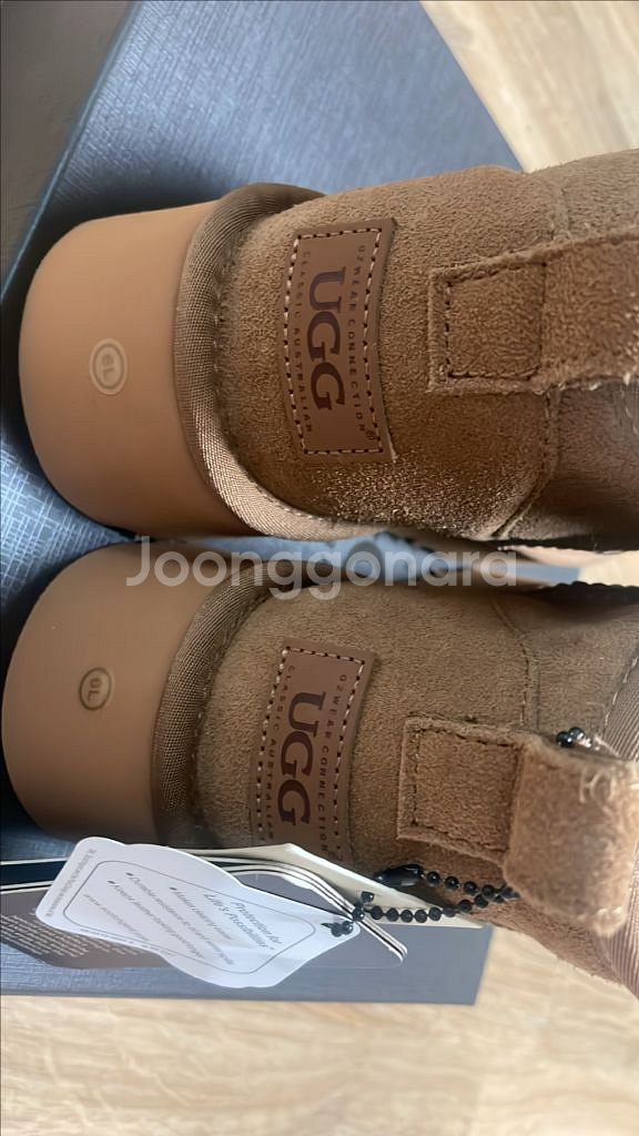 [거의 새상품]오즈웨어 어그 클래식 울트라미니 플랫폼--2