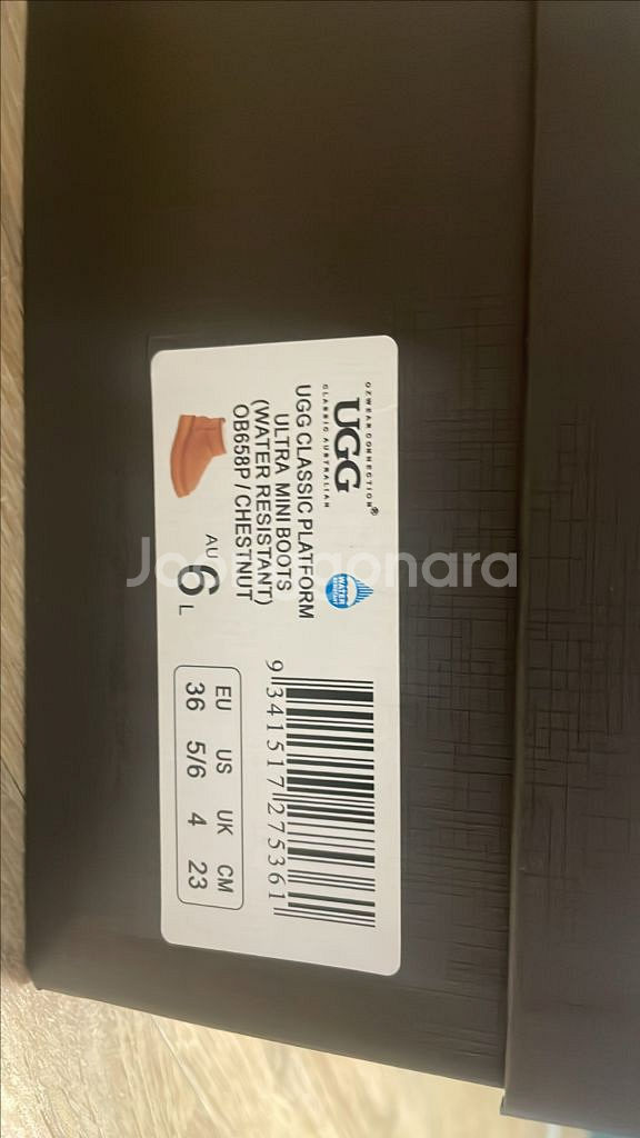 [거의 새상품]오즈웨어 어그 클래식 울트라미니 플랫폼--3