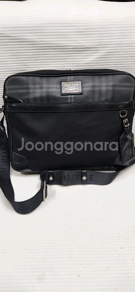 빈폴 크로스백. 서류가방. 책가방--0