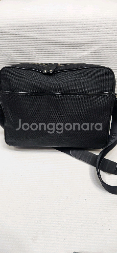 빈폴 크로스백. 서류가방. 책가방--3