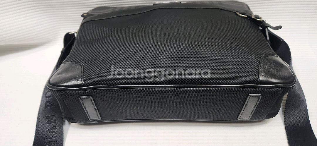 빈폴 크로스백. 서류가방. 책가방--5