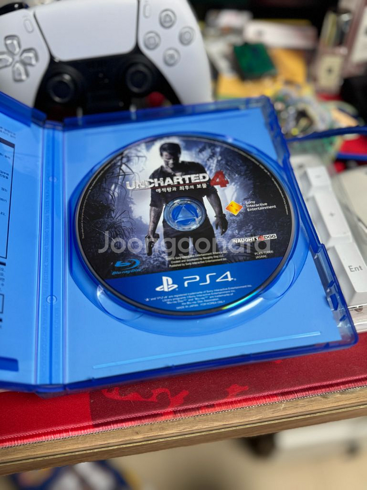 PS4 언차티드4 해적왕과 최후의 보물--1
