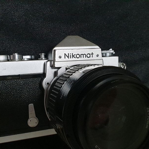 니콘 니코마트 카메라 35~70렌즈 팝니다