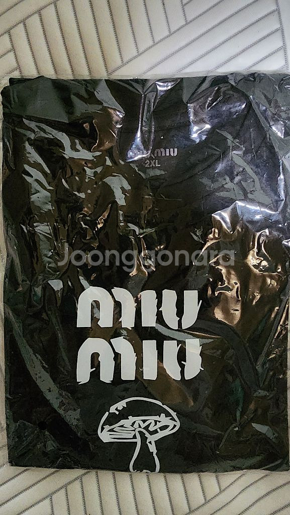 2XL 반팔티 3개--1