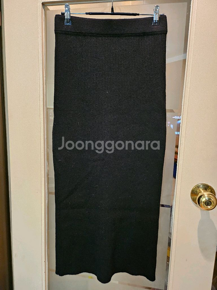 마쥬 밴딩골지 니트 롱스커트 2--0