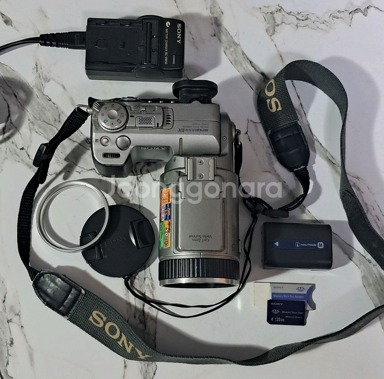 희귀템! 소니 사이버샷 DSC F707 디지털카메라--6