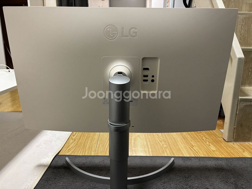 Lg 32un650 32인치 4k 모니터--5