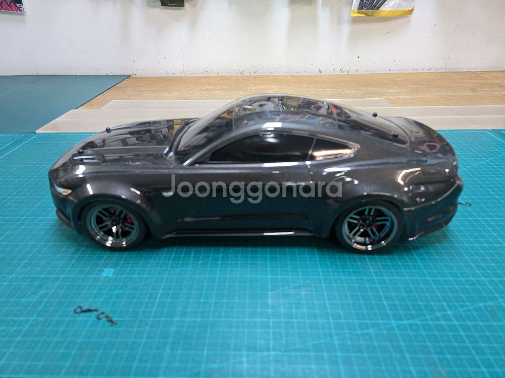 트랙사스 4tec 머스탱 RTR rc카 판매합니다--2