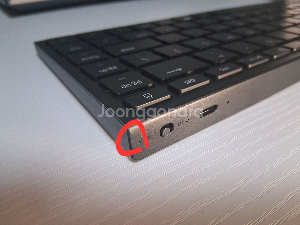 레이저 조로 키보드 (블루투스,무선,휴대용,게이밍용)--3