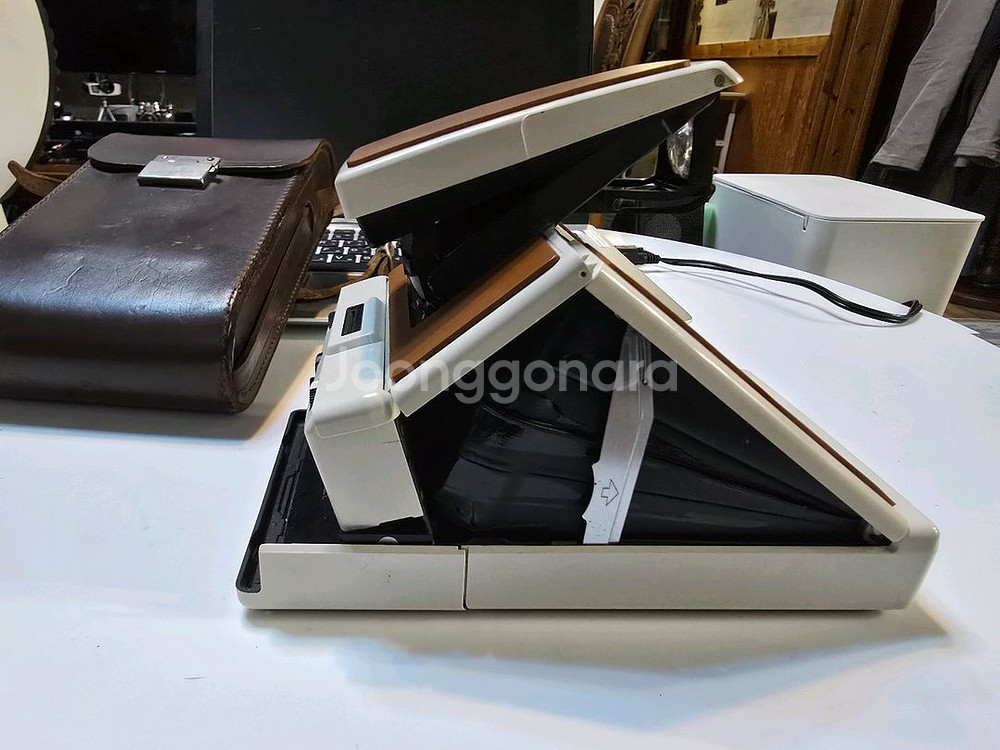 폴라로이드 SX-70 랜드카메라--3