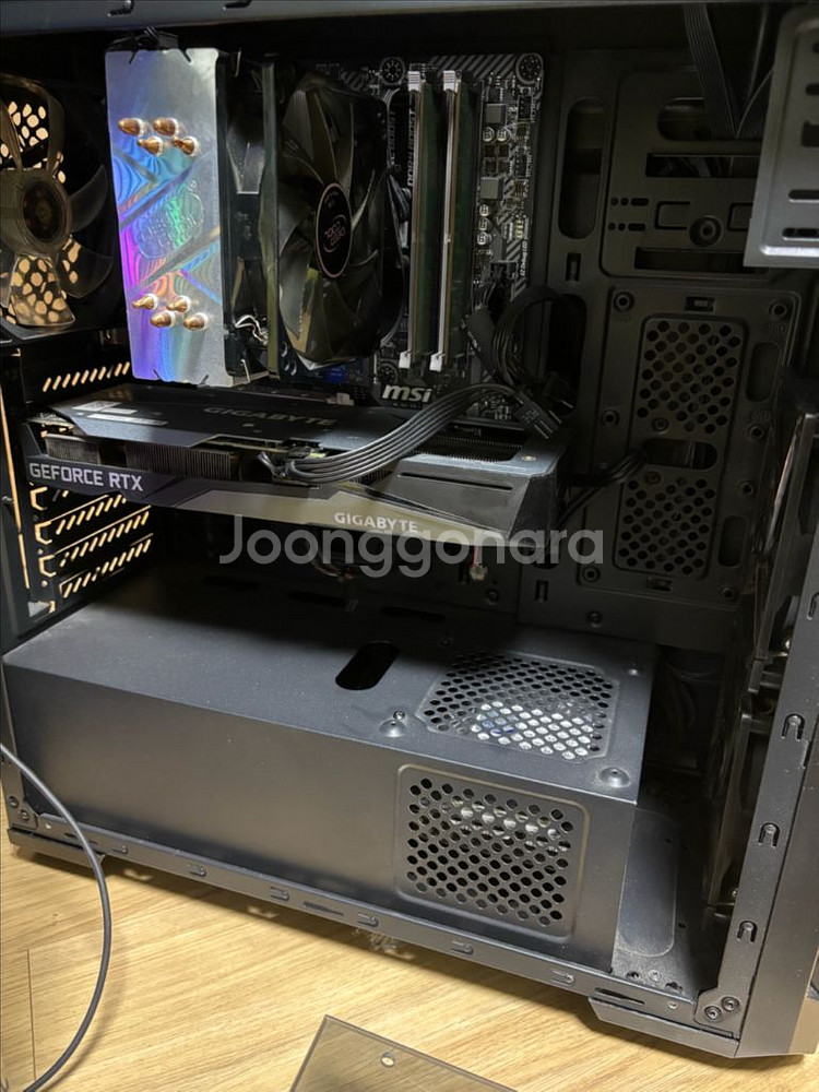 컴퓨터 본체 판매합니다--0