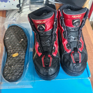 시마노낚시화 fs 176q 팝니다