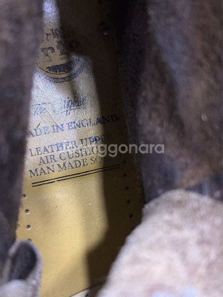 닥터마틴 1460 잉글랜드 메이드 8홀 부츠 워커240--8