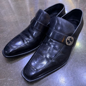 구찌 브로드윅 인터로킹 GG 드레스 로퍼 슈즈 240