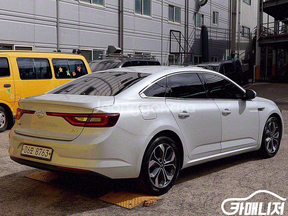 [르노코리아(삼성)]SM6 LPG 2.0 LPe SE--3