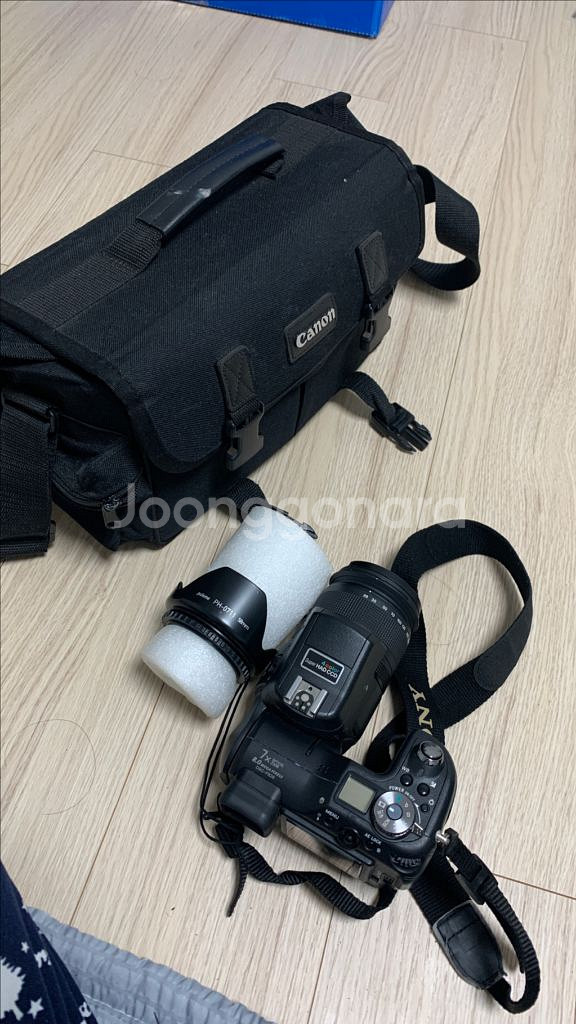 소니 DSC-F828 하이엔드 카메라 팝니다--0