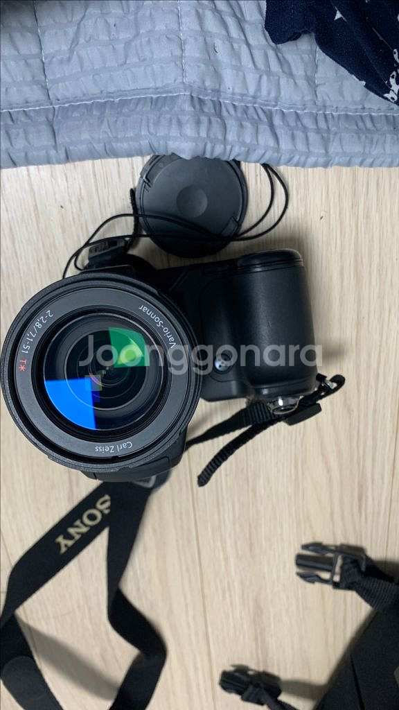 소니 DSC-F828 하이엔드 카메라 팝니다--1