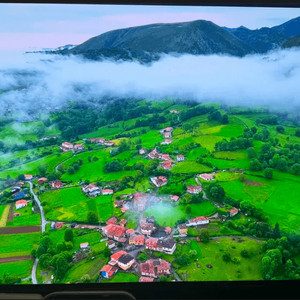 삼성 42인치 OLED 게이밍 TV (4k 144hz)