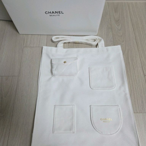 정품) 샤넬 화이트 에코백 (코스메틱)