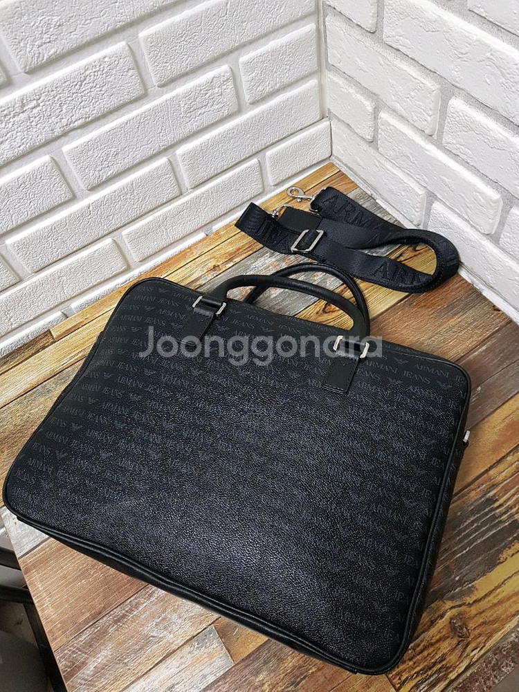 [정품] 아르마니 모노그램 브리프케이스--0