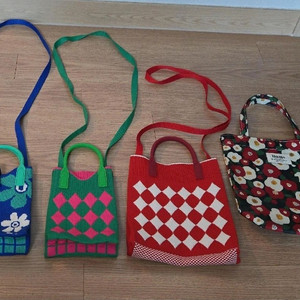 새상품 일괄판매 니트 가방 모음